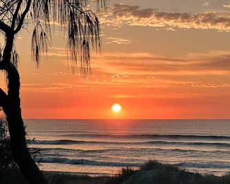Essence Peregian Beach Resort - Lily 4 Bedroom Luxury Home with Private Pool - Peregian Beach
