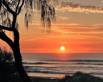 Essence Peregian Beach Resort - Lily 4 Bedroom Luxury Home with Private Pool - Peregian Beach