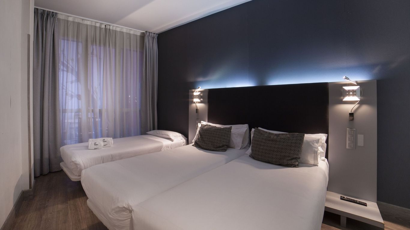 プチ パレス プラザ エスパーニャ