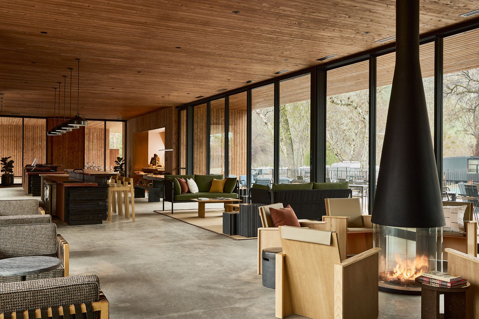 أوتوكامب سيكويا - ثري ريفرس (كاليفورنيا) - ردهة