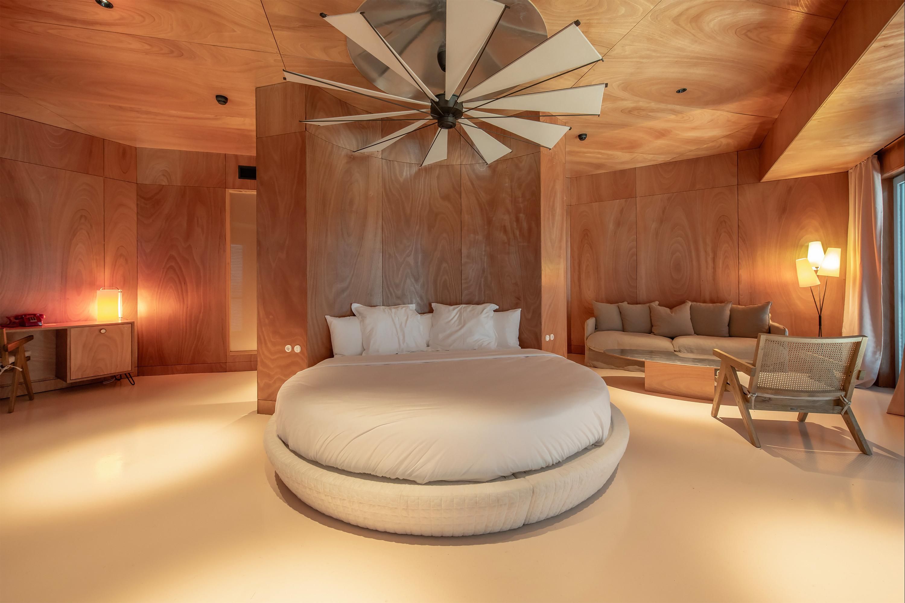 Rooms Batumi, a Member of Design HotelsTM - באטומי - חדר שינה