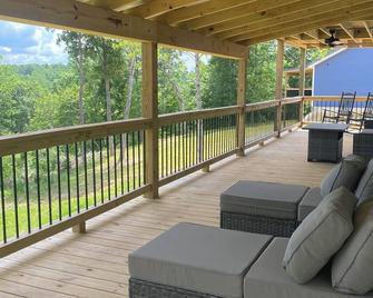Nolin Lake Retreat with Gorgeous Lake View - Leitchfield - Balcón