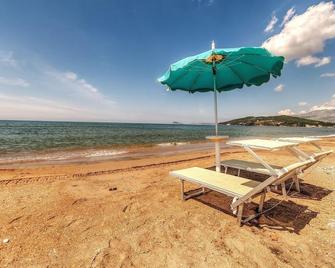 Baron Beach Hotel - Minturno