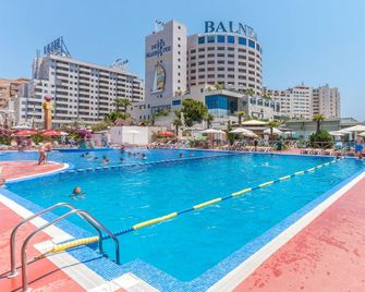 Magic Inn - Oropesa - Zwembad