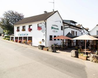 Hotel Willmeroth Windeck - Schladern - Gebouw