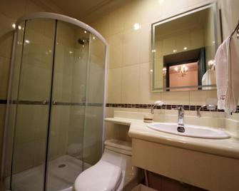 Hotel Ines Maria - Cuenca - Kylpyhuone