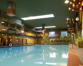 Mcmenamins Anderson School - Bothell - Pool