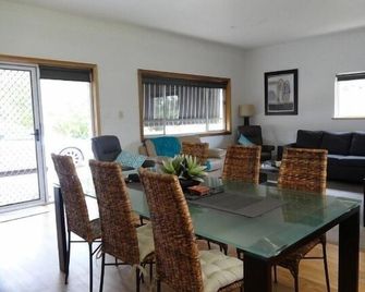 Mapperley Bed and Breakfast - Bordertown - Comedor
