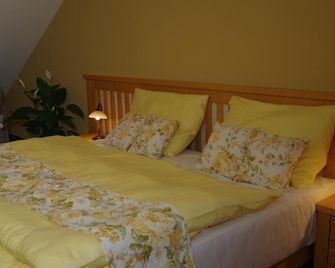 Hotel a Restaurace Palfrig - Stará Ves nad Ondřejnicí