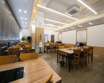 Davin Hotel - Jeonju - Restaurant