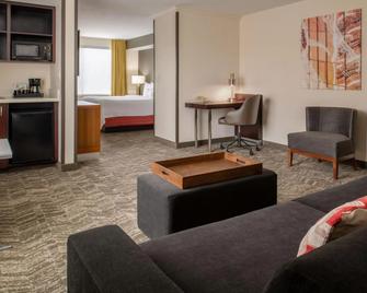 SpringHill Suites by Marriott Portland Airport - Portland - Living room