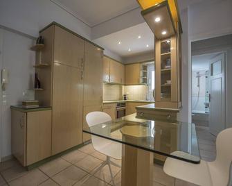 Starapartment Athens-Varkiza Top 2 - Vári - Jadalnia
