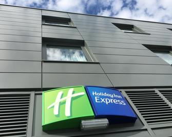 Holiday Inn Express St. Albans - M25, Jct.22 - St. Albans - Building