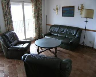 Apartamentos Cala Llevado - Tossa de Mar - Huiskamer