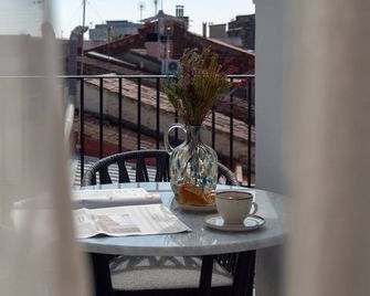 Boada Riera - The Roomsbyreini - Terrassa - Balkon