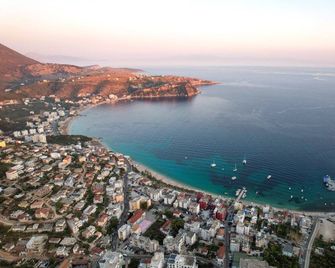 Fori's Rooms - Himare