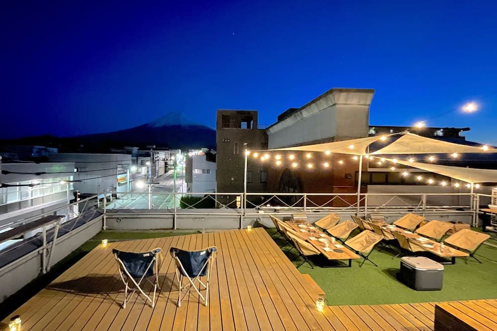 Hostel 1889 - פוג'יושידה - מרפסת