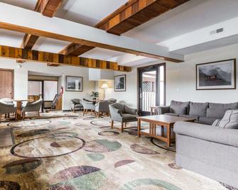 Quality Inn - Pagosa Springs - Living room