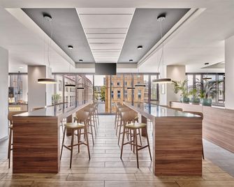 Hampton by Hilton Warsaw City Centre - Warsaw - Dining room