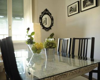 Pigneto Luxury Rooms - Roma - Comedor