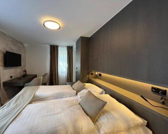 Hotel Harmshof Bispingen - Bispingen - Camera da letto