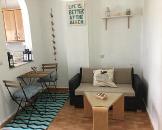 Apartamentos Másbambú - Málaga - Sala de estar