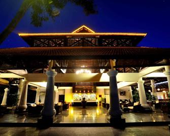 Muine Century Beach Resort & Spa - Mũi Né - Building