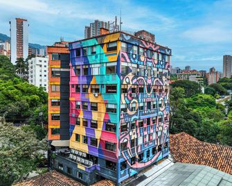 Socialtel Medellin - Medellín - Byggnad