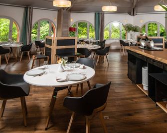 Hôtel Les Frères Ibarboure - Bidarte - Restaurante
