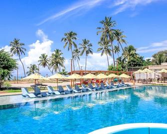 ماراجوجي بريسا إكسكلوسيف هوتل - ماراغوغي - حوض السباحة