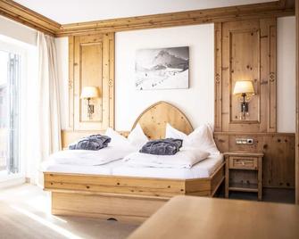 Anthonys Alpin Hotel - Lech Zürs am Arlberg - Schlafzimmer