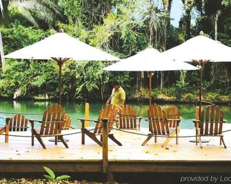 Machaca Hill Lodge - Punta Gorda - Patio
