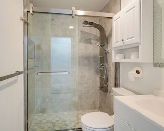 Walk to Churchill Downs: Central Louisville Home! - Луїсвіль