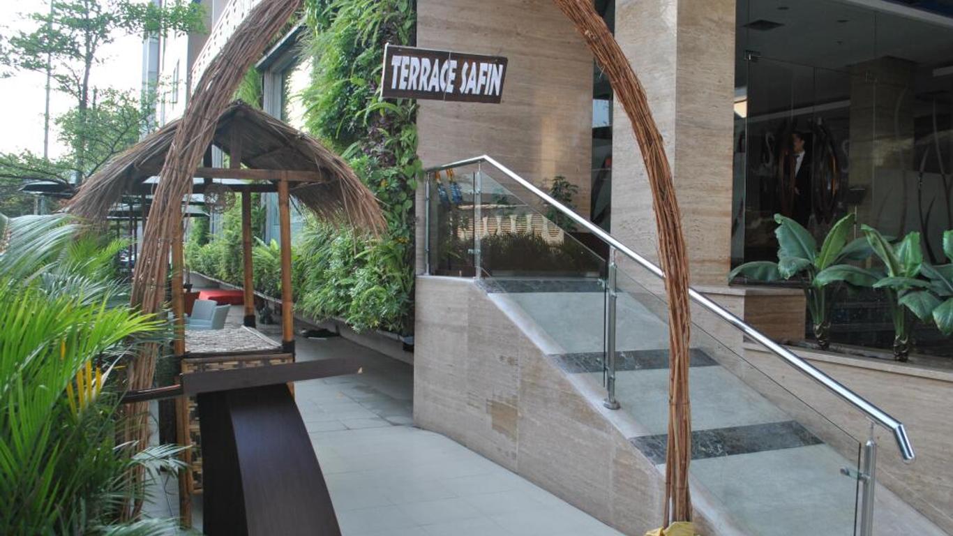 The Falatehan Hotel By Safin