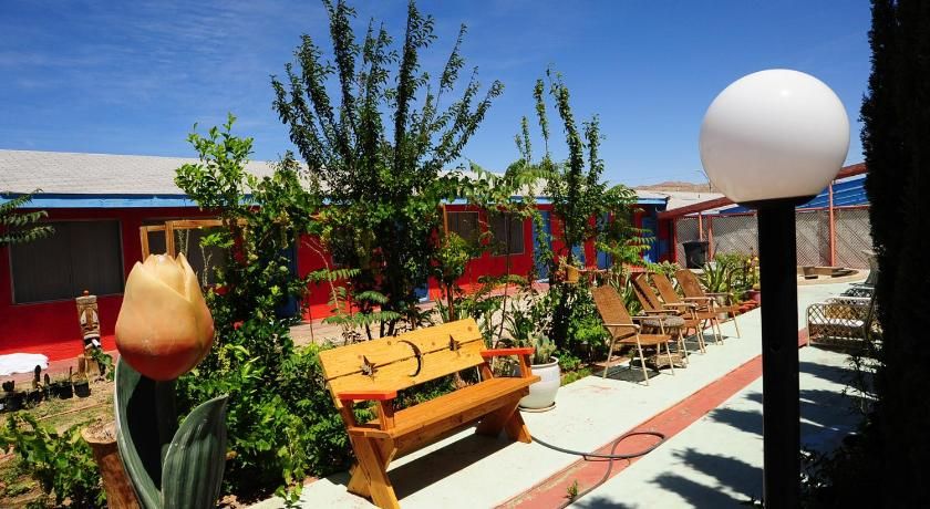 Safari Motor Inn - Joshua Tree