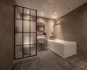 Lin Hotel - Busan - Soveværelse