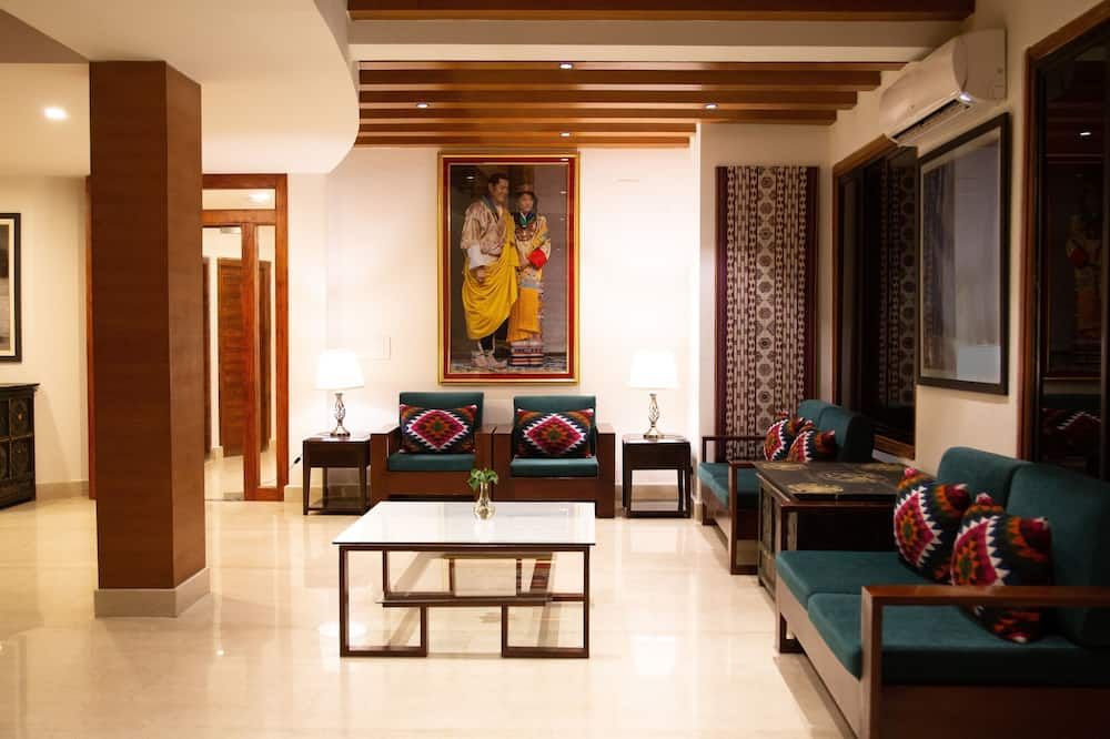 ليمون تري هوتل ثيمفو - ثيمفو - غرفة معيشة