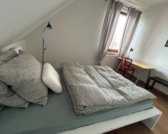 Vacation apartment in Bruntál for trips & outdoor - Bruntál - Bedroom