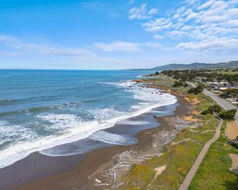 Hampton Inn by Hilton San Simeon Cambria - San Simeon - Beach