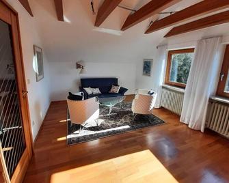 Ferienwohnung Lechrauschen Landsberg - Landsberg am Lech - Wohnzimmer