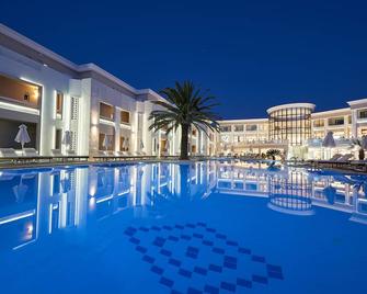 Mythos Palace Resort & Spa - Georgioupoli - Pool