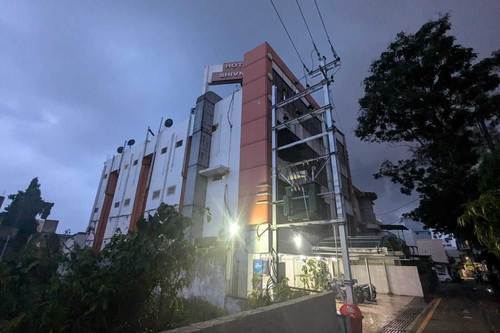 Hotel Shivneri thumbnail 2