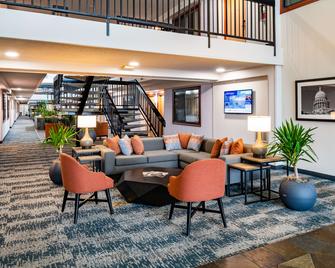 Best Western Vista Inn at the Airport - Boise - Lobby