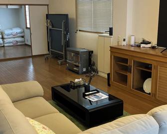 Bigstone Terrace Suite Tsutsumimachi - Aomori - Living room