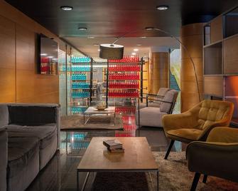 Hesperia Andorra - לס אסקלדס - טרקלין