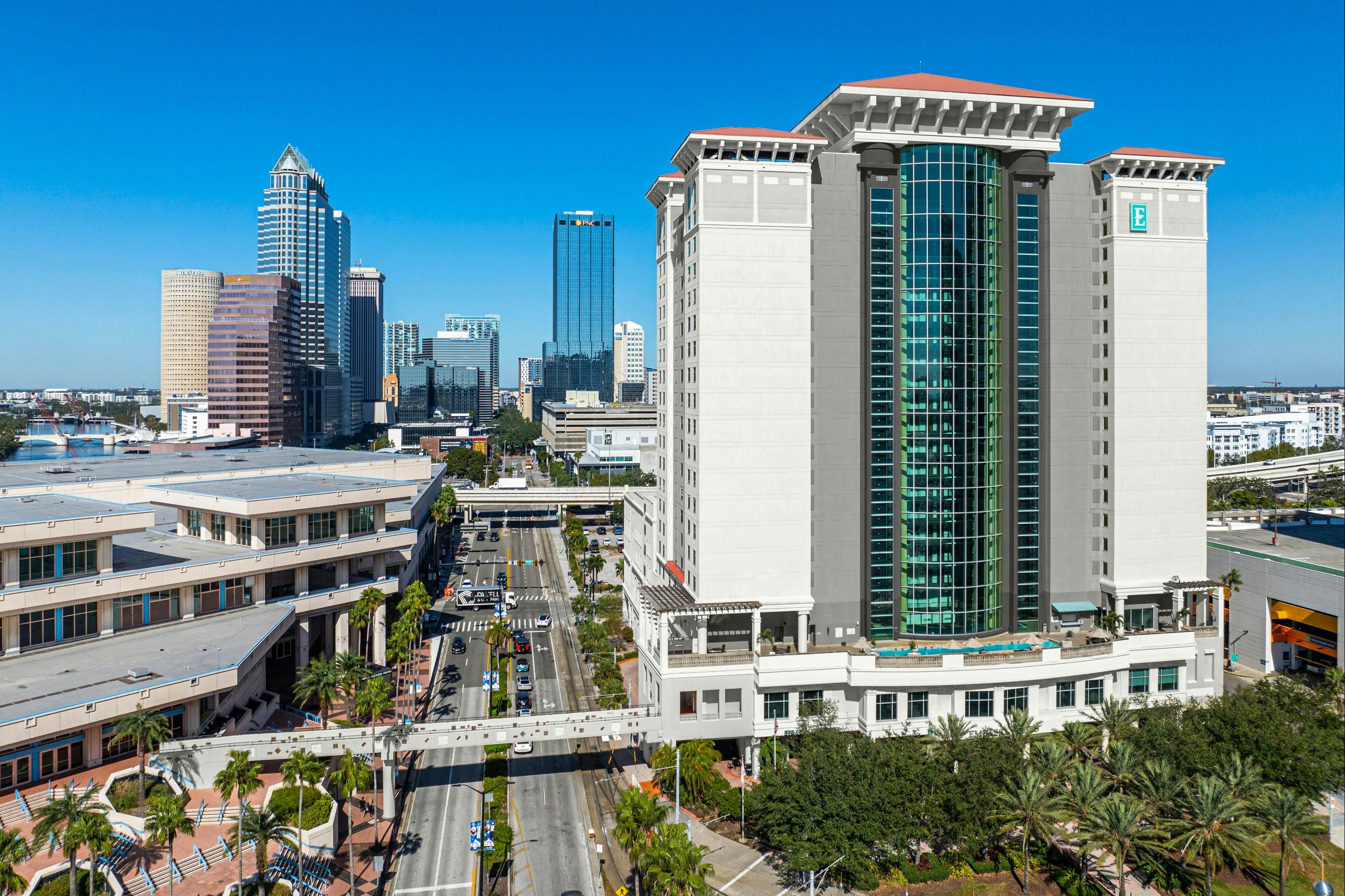 Embassy Suites by Hilton Tampa Downtown Convention Center - Tampa - Edifício
