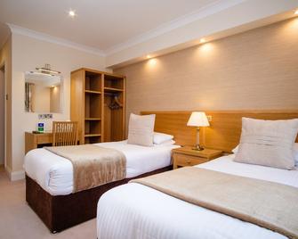 The Adamson Hotel - Dunfermline - Bedroom