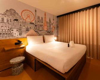 easyHotel Valencia Ciutat Vella - Valencia - Habitación