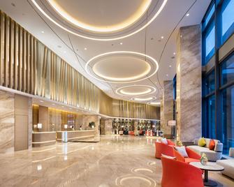 Holiday Inn Shaoguan Downtown By IHG - Shaoguan - Lobby