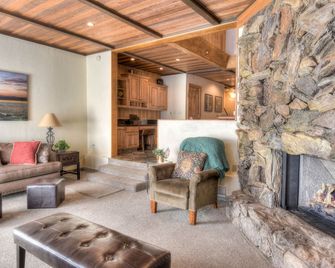 Brockway Springs Resort - Kings Beach - Living room